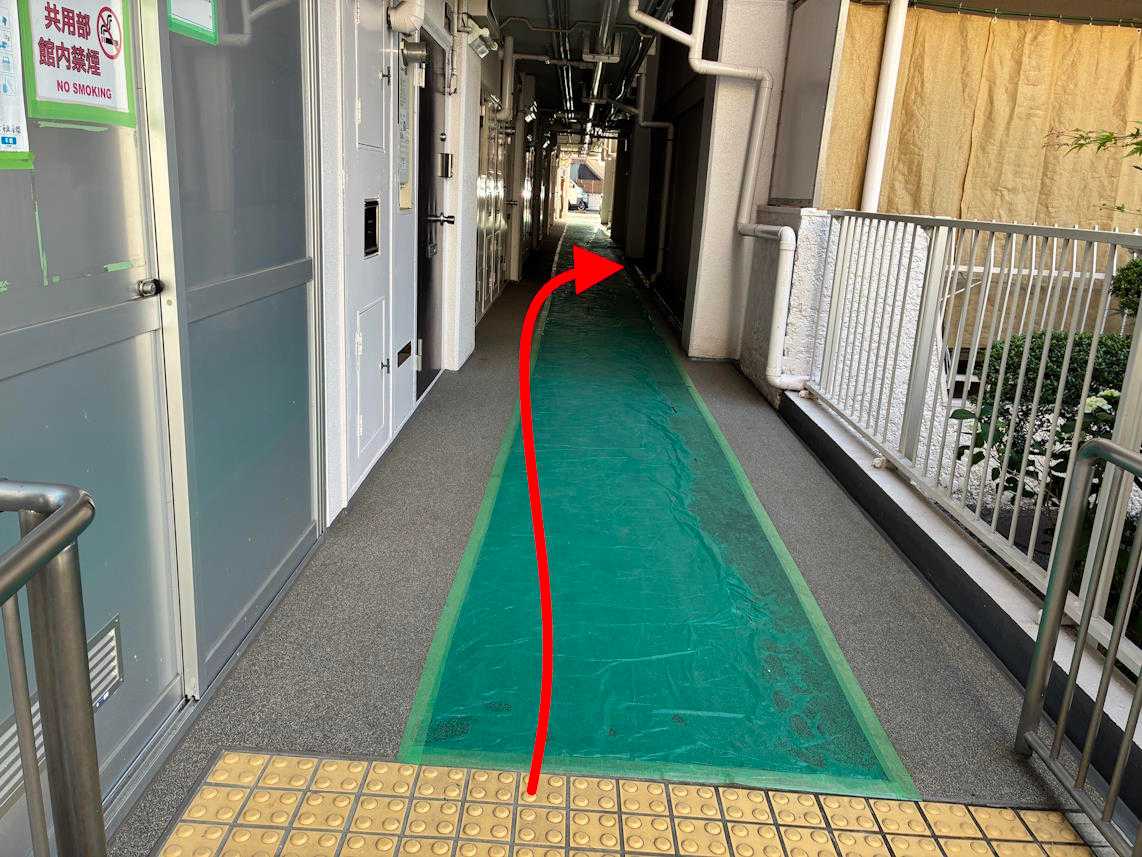 Red arrow turning right at the first next corner